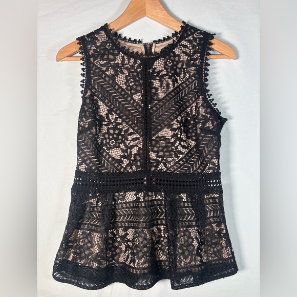 🖤 Romeo + Juliet Couture Black Lace Peplum Top | Size M - Picture 1 of 3